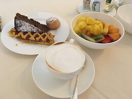 Hotel Byron
