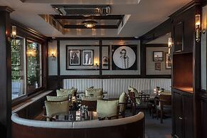 Bebek Hotel By The Stay