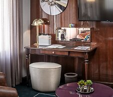 Bebek Hotel By The Stay