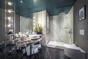 Bebek Hotel By The Stay