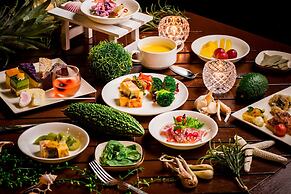 Kanucha Bay Hotels & Villas