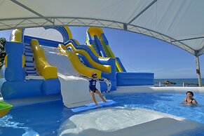 Kanucha Bay Hotels & Villas