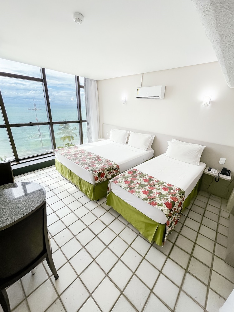 Golden Park Recife By Nacional Inn