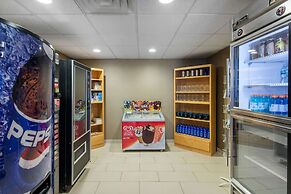 Comfort Inn & Suites Cooperstown / Milford