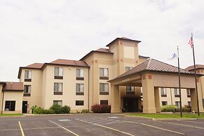 Comfort Inn & Suites Cooperstown / Milford