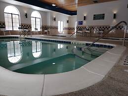 Comfort Inn & Suites Cooperstown / Milford