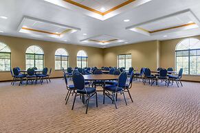 Comfort Inn & Suites Cooperstown / Milford