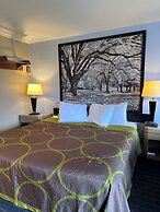 Super 8 by Wyndham Vancouver East