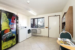 Super 8 by Wyndham Vancouver East