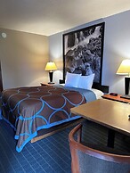 Super 8 by Wyndham Vancouver East