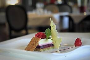 The Originals Relais, Hôtel Restaurant Les Coquelicots