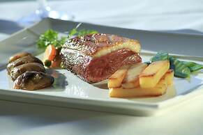 The Originals Relais, Hôtel Restaurant Les Coquelicots