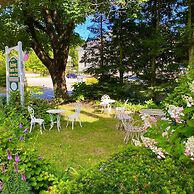 Harbour Towne Inn on the Waterfront