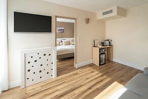 Best Western Plus La Rade