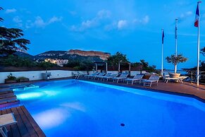 Best Western Plus La Rade