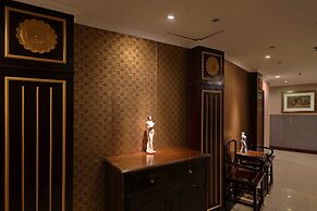 Seventh Heaven Hotel