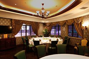 Seventh Heaven Hotel