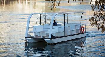 Le Suffren Hotel & Marina