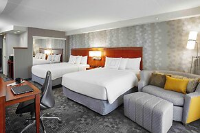 Courtyard by Marriott Toronto Brampton