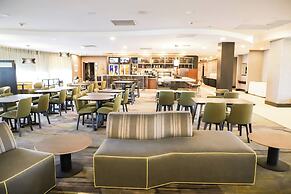 Courtyard by Marriott Toronto Brampton