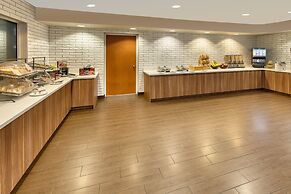 Fairfield Inn and Suites by Marriott Toronto Brampton