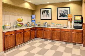 Hampton Inn & Suites Palmdale