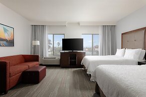 Hampton Inn & Suites Palmdale