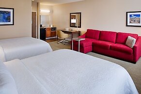 Hampton Inn & Suites Palmdale