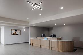 Hampton Inn & Suites Palmdale