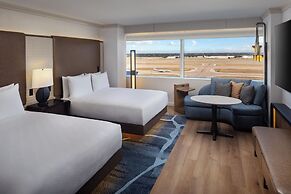 Grand Hyatt DFW - Connected to the airport