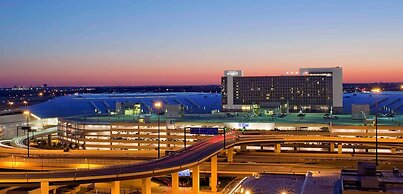 Grand Hyatt DFW - Connected to the airport