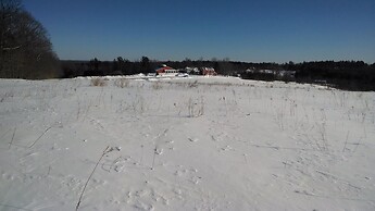 Maple Hill Farm Inn