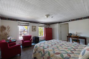 Maple Hill Farm Inn