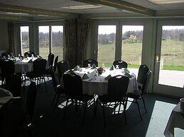 Maple Hill Farm Inn