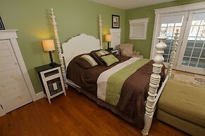 Sheepscot Harbour Village Resort