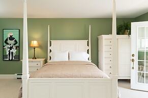 Sheepscot Harbour Village Resort