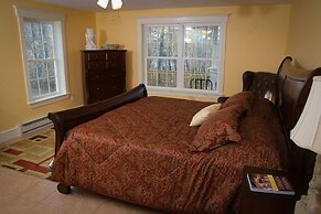 Sheepscot Harbour Village Resort