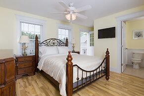 Sheepscot Harbour Village Resort