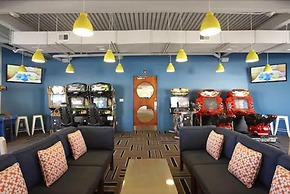 Port Royal Oceanfront Hotel