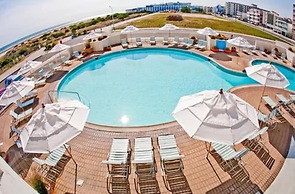 Port Royal Oceanfront Hotel