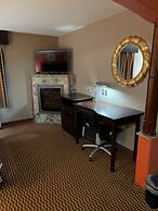 Red Roof Inn & Suites Detroit-Melvindale/ Dearborn