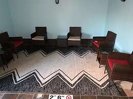 Red Roof Inn & Suites Detroit-Melvindale/ Dearborn