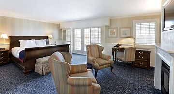Madison Beach Hotel
