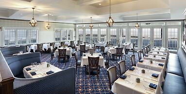 Madison Beach Hotel
