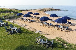 Madison Beach Hotel