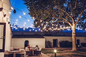 Convento do Espinheiro, Historic Hotel & Spa