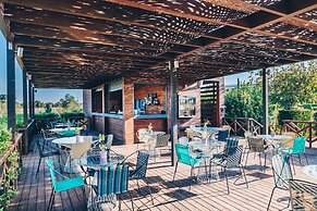 Convento do Espinheiro, Historic Hotel & Spa