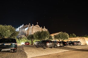 Convento do Espinheiro, Historic Hotel & Spa