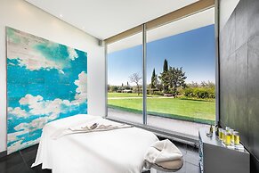 Convento do Espinheiro, Historic Hotel & Spa