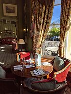 Cotswold Lodge Hotel